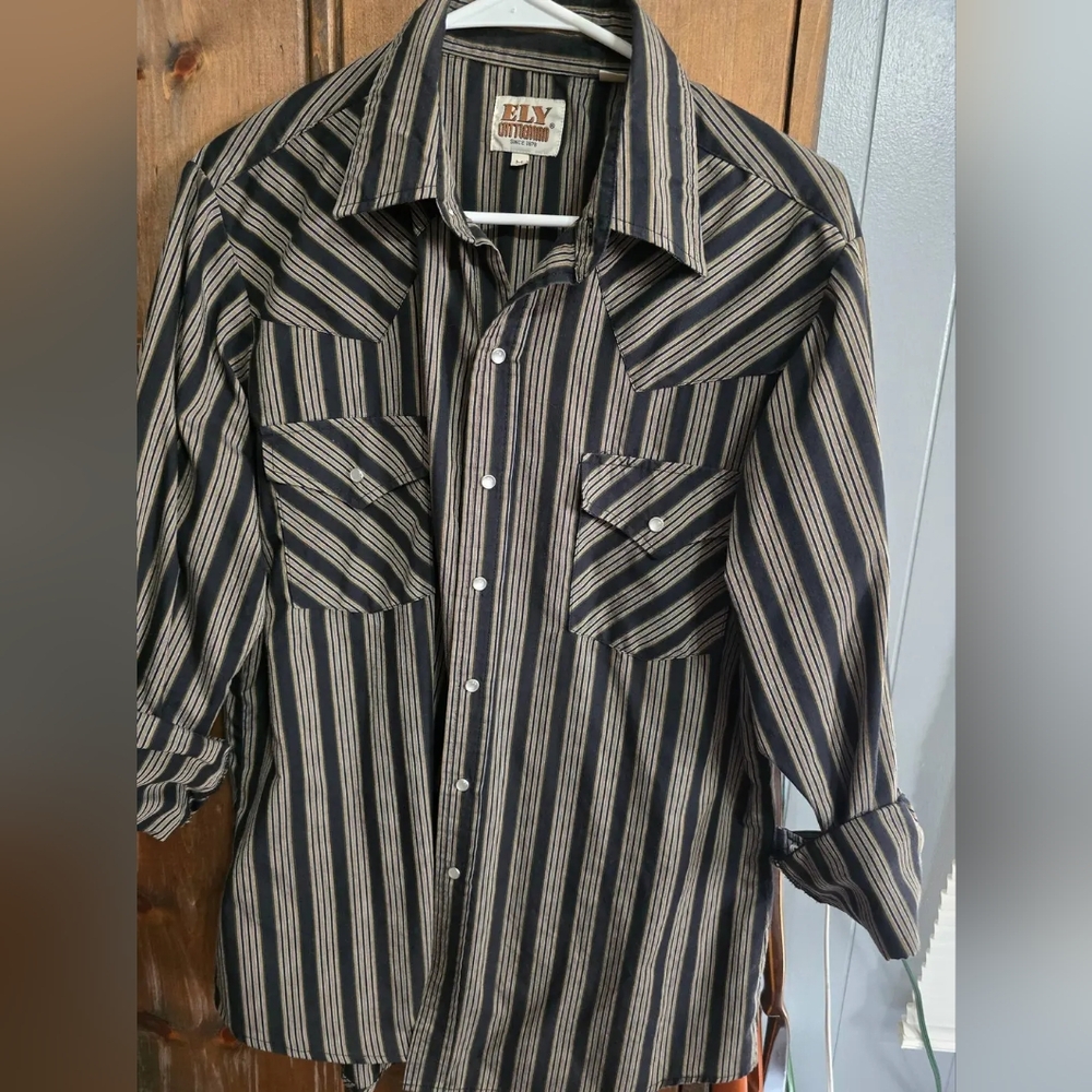 Men's long sleeve pearl snap